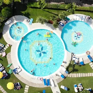 Majestic Palace Hotel